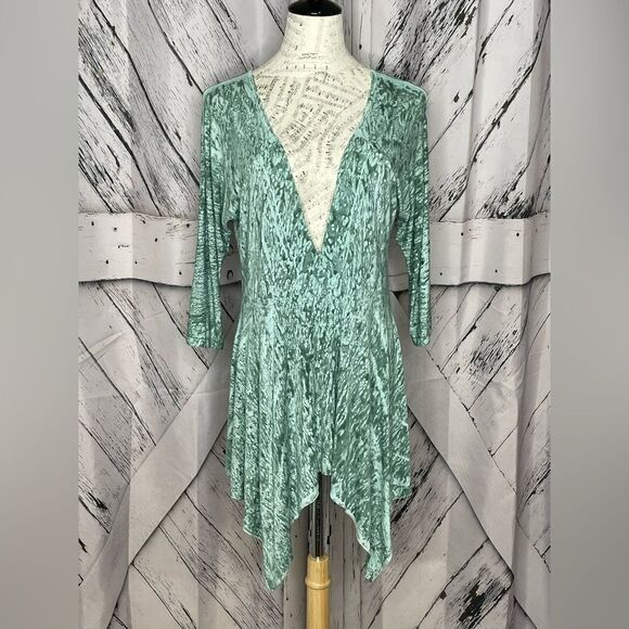 Glima Batik V-Neck Tunic Handkerchief Hem XL - Picture 1 of 6